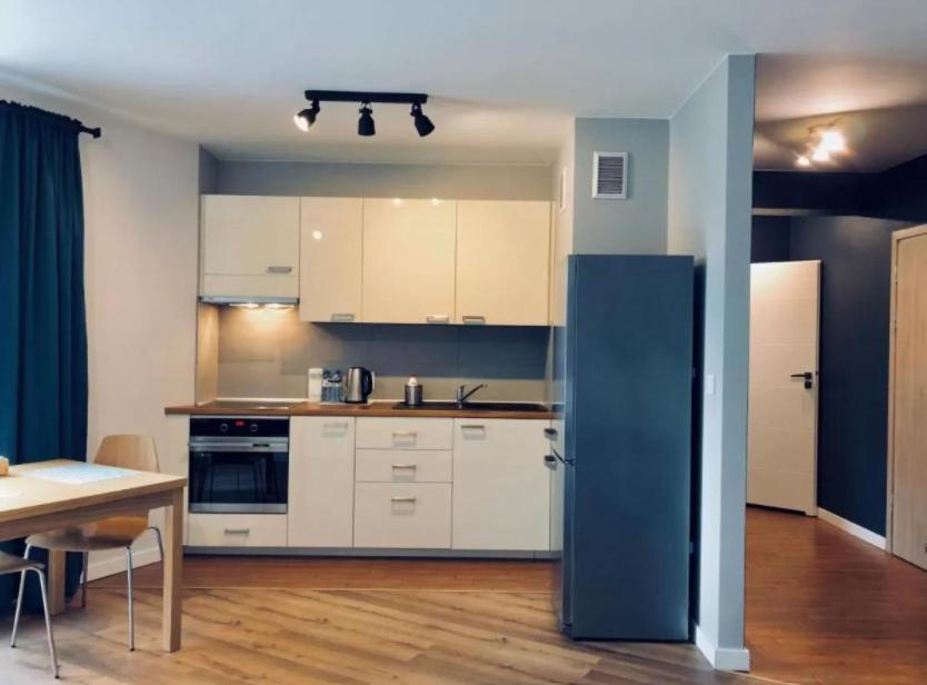 Loft Aprtament Apartment ปีวา ภายนอก รูปภาพ