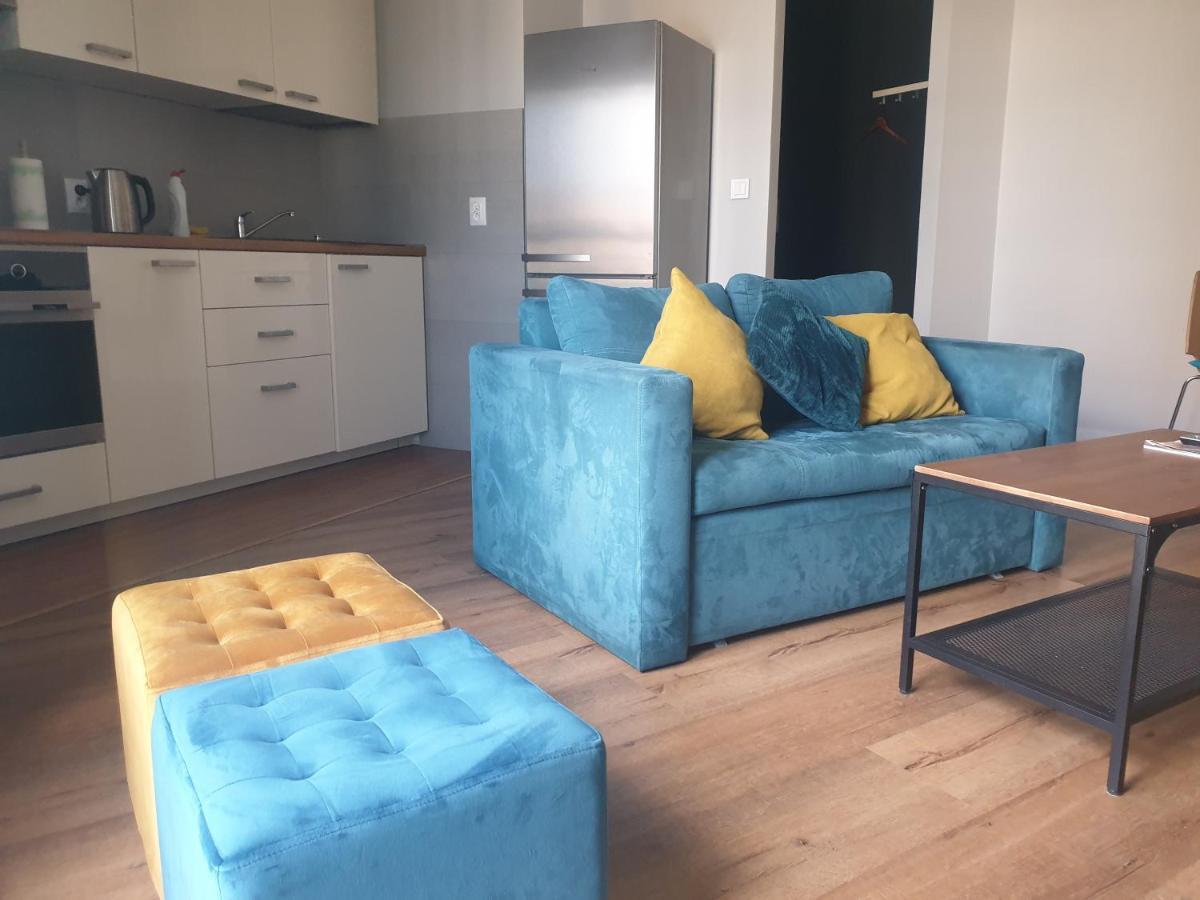 Loft Aprtament Apartment ปีวา ภายนอก รูปภาพ
